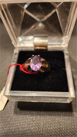 Amethyst Sterling Silver Ring. Pretty & Vintage