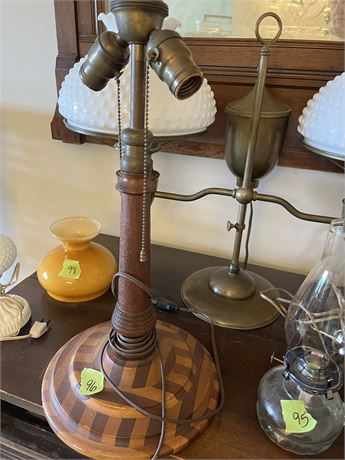 Vintage wood Lamp