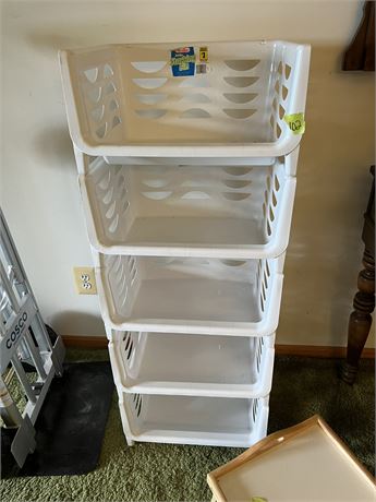 Stackable Storage