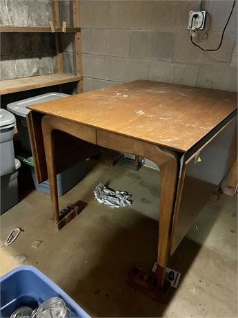 Drop Leaf Table