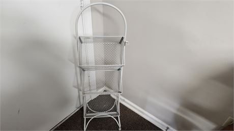 White Metal Wire 3 Basket Rack