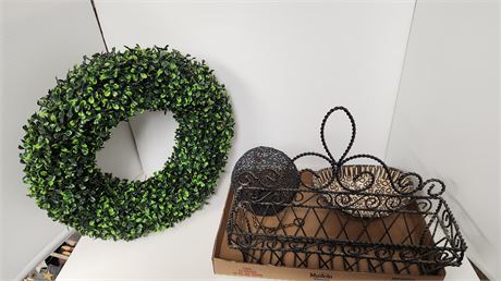 Lot Of Home Decor Items