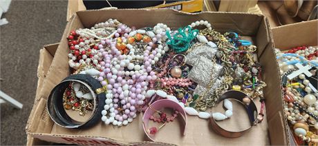 Lot of Jewelry
