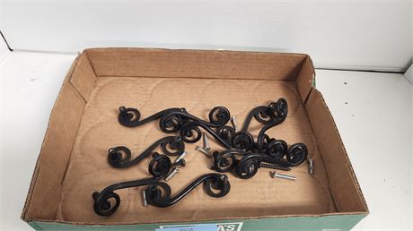Lot Of Pull Knobs