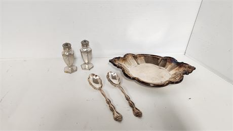 Salt & Pepper Shakers & Spoons & Serving Bowl