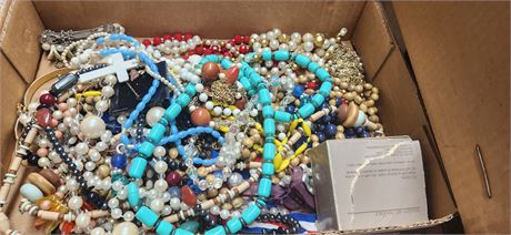 Lot of Jewelry