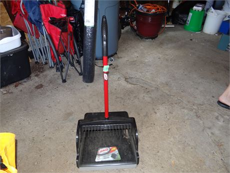 Dust Pan
