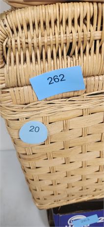 Wicker Basket & Wicker Picnic Basket