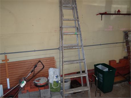 Aluminum Ladder
