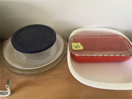 Bakeware, Pyrex, Red Refrigerator Glass