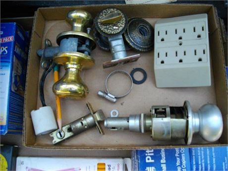 Flat of Doorknobs & Misc.