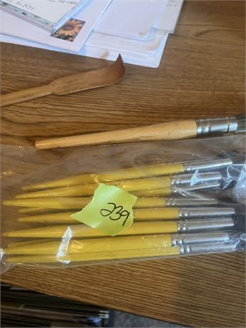 Paint Brushes