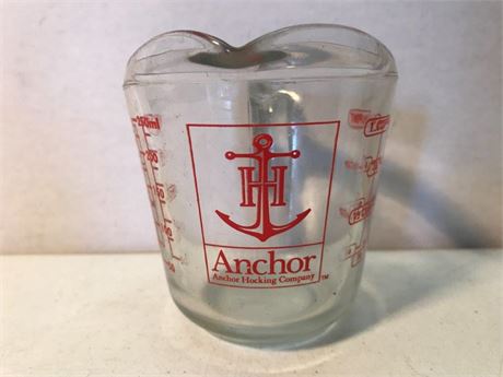 Anchor Hocking Measuring Cup