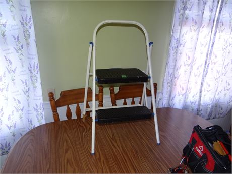 Step Ladder