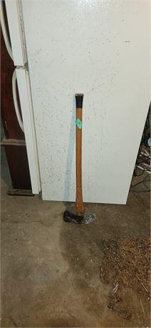 Double headed axe