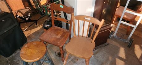 Lot of chairs