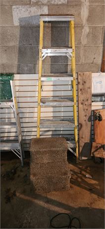 Step ladder