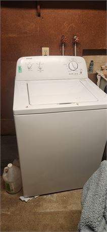Admiral Washing machine