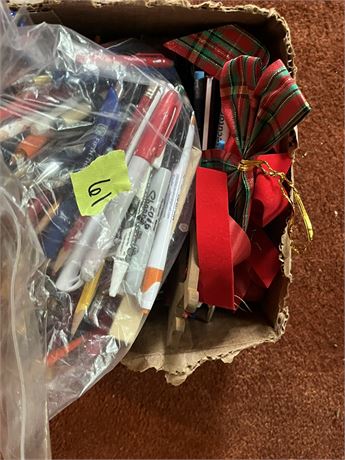 Pens Lot