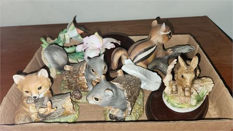 Homco Masterpiece Porcelain Statues. Squirrel Statue Needs Repaired