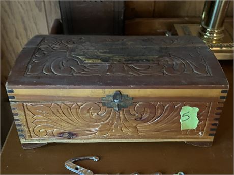 Vintage Jewelry Box