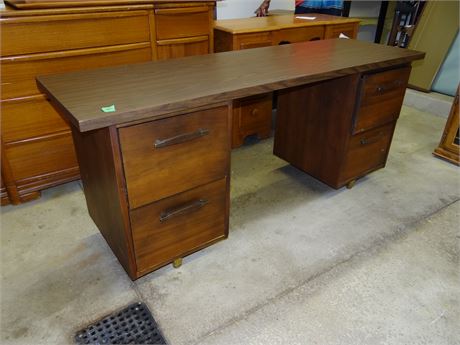 Credenza
