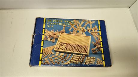 80 Piece Wood Construction Set