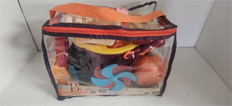 B. Ready 11 Piece Beach Bag Toy Set