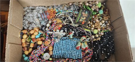 Lot Of Jewelry