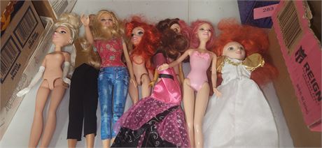 Lot Of Dolls
