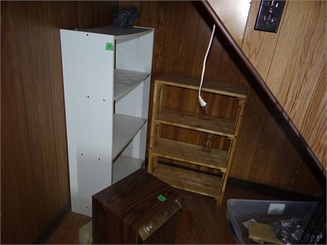 2 Shelves