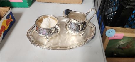 Cream & Sugar Set With Serving Tray