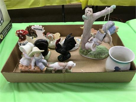 Flat of Figurines & Misc.