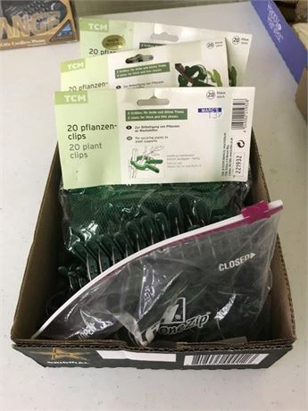 Flat of Plant Clips