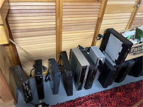 VCR, DVD Players Lot