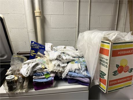 Misc Lot, Towels, Etc