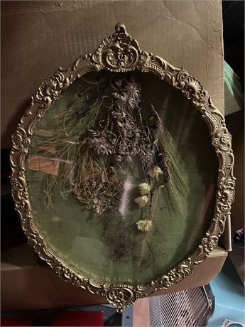 Frames, Art