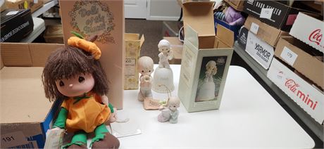 Lot Of Precious Moment Items