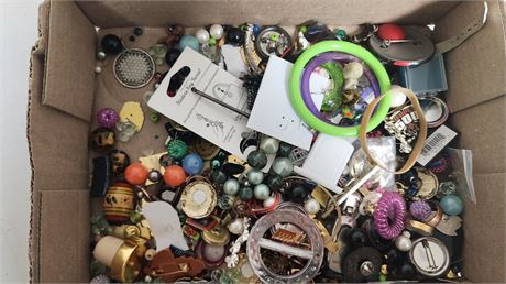 Lot Of Jewelry