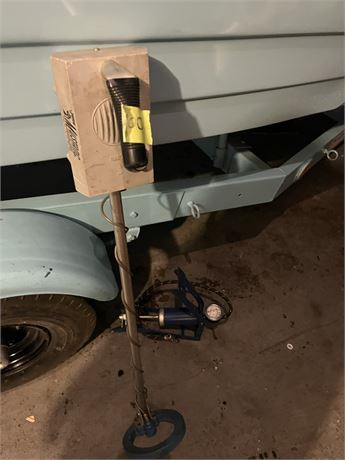 Mustang Treasure Finder