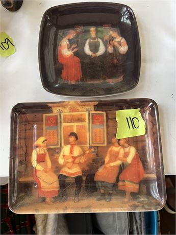 Collectible Plastic Plates