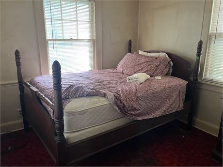 Antique Full Size Bed