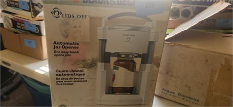 Lids Off Automatic Jar Opener