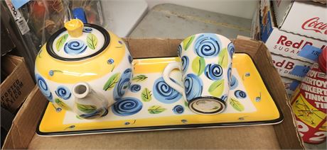 Tea Pot & Cup & tray Set