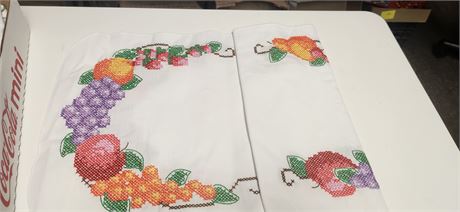 Vintage Table Runners