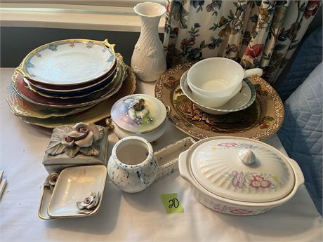 Decorative Dishes
