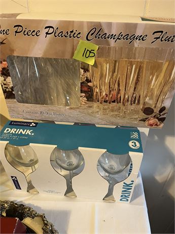 Glassware, Plastic Flutes