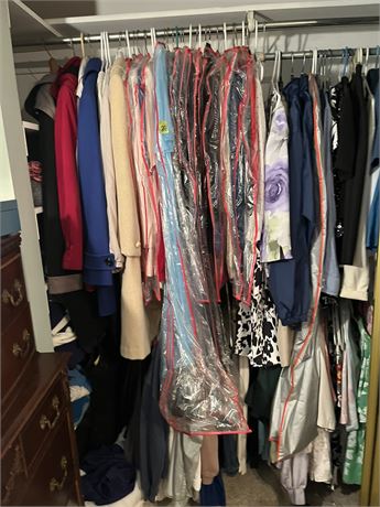 Women's Clothing Lot