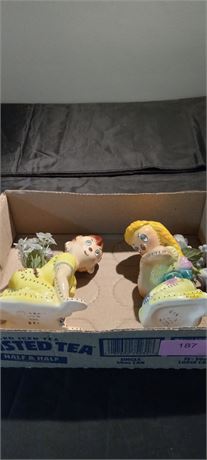 2 Collectable Figurines