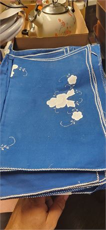 Lot Of Cloth Placemats
